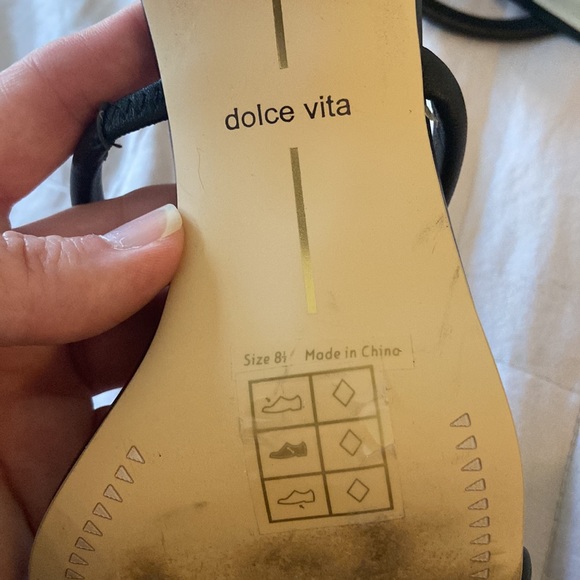 *Sold* Dolce vita Noles black and snake skin heels size 8.5 with box - Picture 11 of 16